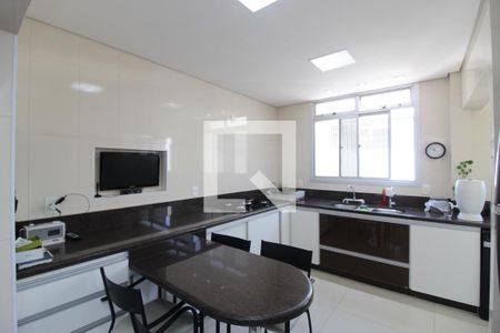 Apartamento à venda com 190m², 3 quartos e 2 vagas