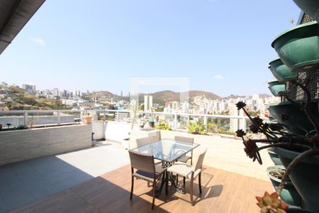 Apartamento à venda com 190m², 3 quartos e 2 vagas