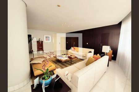 Apartamento à venda com 587m², 3 quartos e 6 vagas