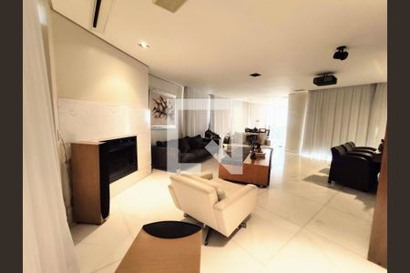 Apartamento à venda com 587m², 3 quartos e 6 vagas