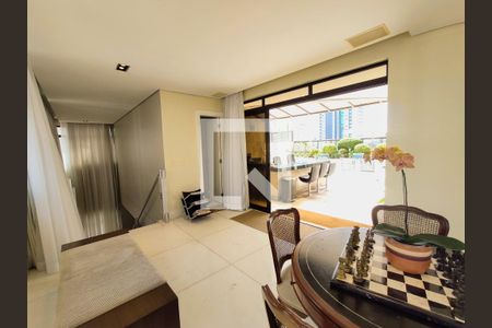 Apartamento à venda com 587m², 3 quartos e 6 vagas