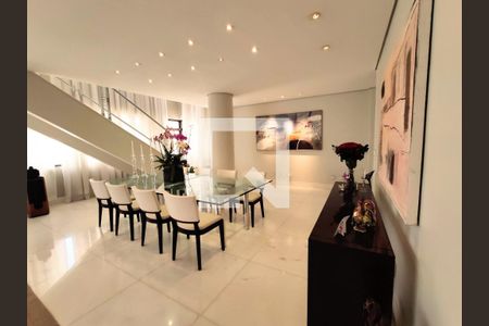 Apartamento à venda com 587m², 3 quartos e 6 vagas