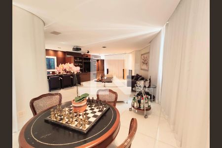 Apartamento à venda com 587m², 3 quartos e 6 vagas