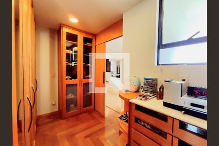 Apartamento à venda com 587m², 3 quartos e 6 vagas