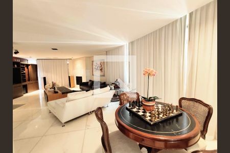 Apartamento à venda com 587m², 3 quartos e 6 vagas