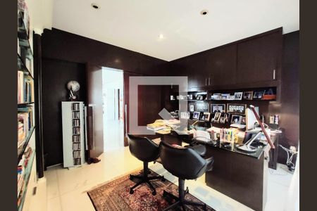 Apartamento à venda com 587m², 3 quartos e 6 vagas