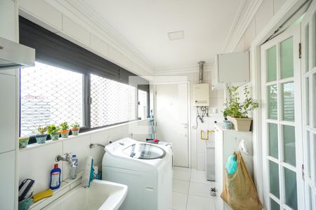 Apartamento à venda com 138m², 3 quartos e 3 vagasÁrea de serviço