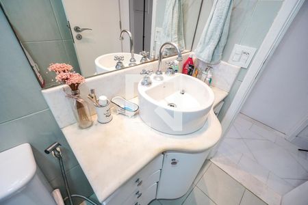 Apartamento à venda com 138m², 3 quartos e 3 vagasPia