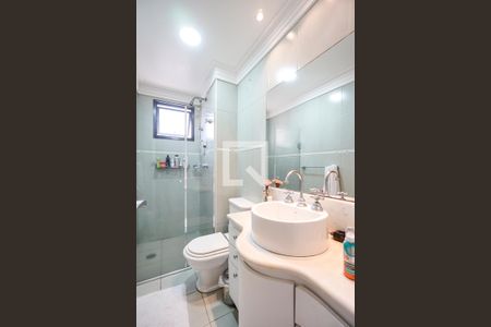 Apartamento à venda com 138m², 3 quartos e 3 vagasBanheiro social