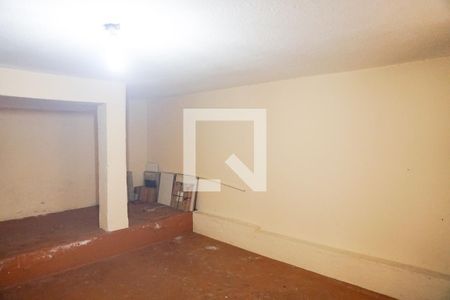 Casa à venda com 281m², 3 quartos e sem vagaPorão