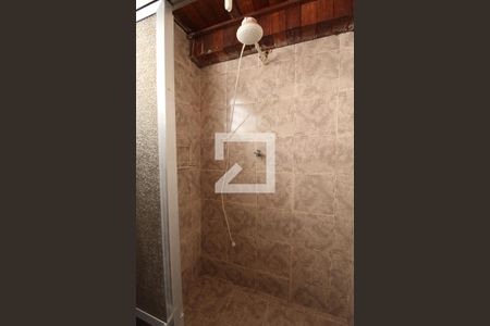 Casa à venda com 381m², 6 quartos e 6 vagasBanheiro Social - 2º Andar