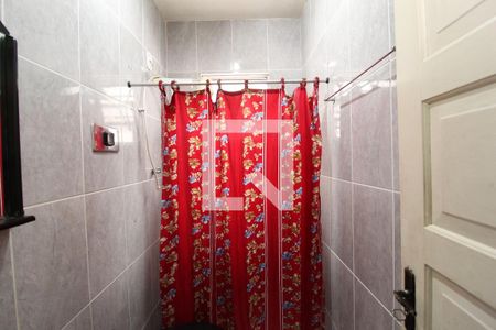 Casa à venda com 381m², 6 quartos e 6 vagasBanheiro Social