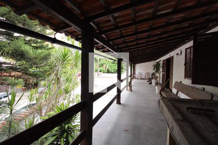 Casa à venda com 381m², 6 quartos e 6 vagasVaranda - 2º Andar