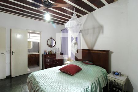 Casa à venda com 381m², 6 quartos e 6 vagasSuíte