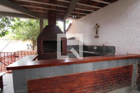 Casa à venda com 381m², 6 quartos e 6 vagasChurrasqueira