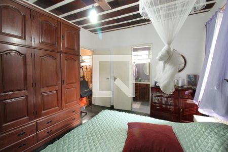 Casa à venda com 381m², 6 quartos e 6 vagasSuít