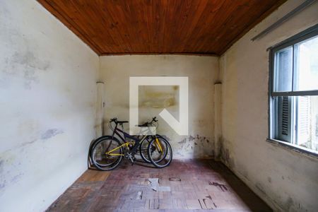 Casa à venda com 400m², 5 quartos e 4 vagasQuarto Casa 2