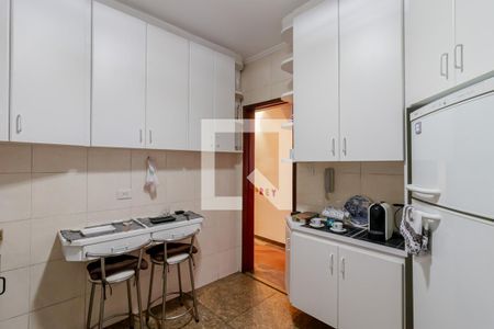 Apartamento à venda com 99m², 2 quartos e 1 vaga Apartamento à venda com 99m², 2 quartos e 1 vagaCozinha