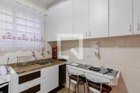 Apartamento à venda com 99m², 2 quartos e 1 vaga Apartamento à venda com 99m², 2 quartos e 1 vagaCozinha