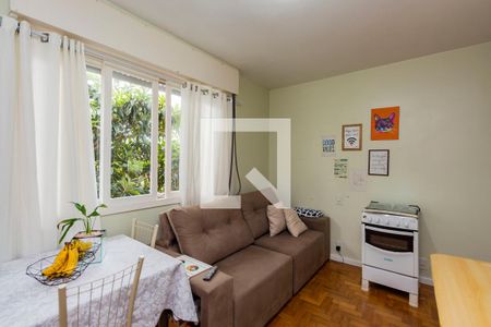 Sala de apartamento à venda com 2 quartos, 47m² em Rio Branco, Porto Alegre