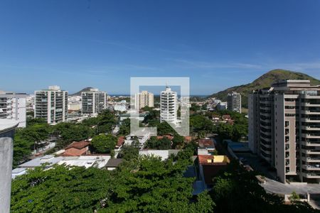 Apartamento à venda com 92m², 3 quartos e 1 vaga Apartamento à venda com 92m², 3 quartos e 1 vagaVista da Piscina