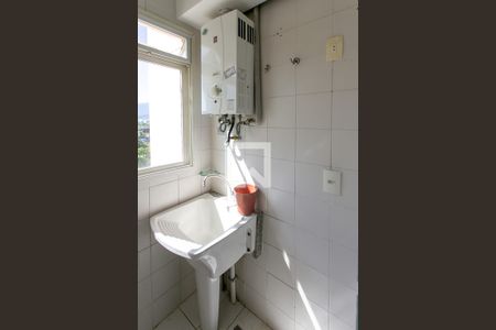 Apartamento à venda com 92m², 3 quartos e 1 vaga Apartamento à venda com 92m², 3 quartos e 1 vagaCozinha e Área de Serviço