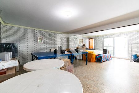 Casa à venda com 171m², 3 quartos e 3 vagas Casa à venda com 171m², 3 quartos e 3 vagasGaragem