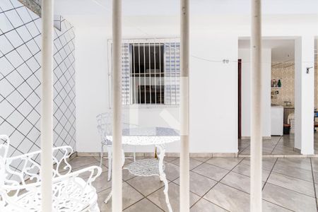 Casa à venda com 171m², 3 quartos e 3 vagas Casa à venda com 171m², 3 quartos e 3 vagasVista do Quarto 2