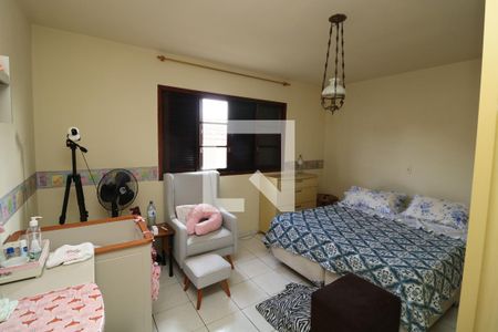 Casa à venda com 210m², 3 quartos e 4 vagasquarto 1