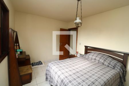 Casa à venda com 210m², 3 quartos e 4 vagasSuite