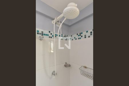 Apartamento à venda com 55m², 2 quartos e 1 vaga Apartamento à venda com 55m², 2 quartos e 1 vagaBanheiro