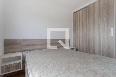 Suíte de apartamento para alugar com 2 quartos, 54m² em Jardim Itu Sabará, Porto Alegre