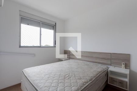 Suíte de apartamento para alugar com 2 quartos, 54m² em Jardim Itu Sabará, Porto Alegre
