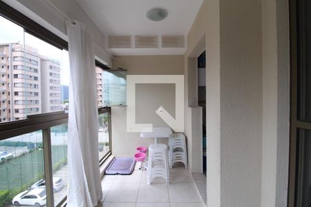 Apartamento à venda com 85m², 3 quartos e 1 vagaVaranda