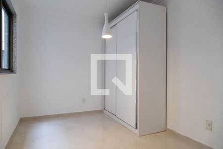 Apartamento à venda com 124m², 3 quartos e 3 vagas Apartamento à venda com 124m², 3 quartos e 3 vagasSuíte 1