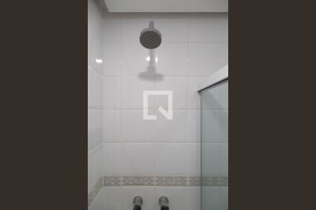 Apartamento à venda com 124m², 3 quartos e 3 vagas Apartamento à venda com 124m², 3 quartos e 3 vagasBanheiro da suíte 1