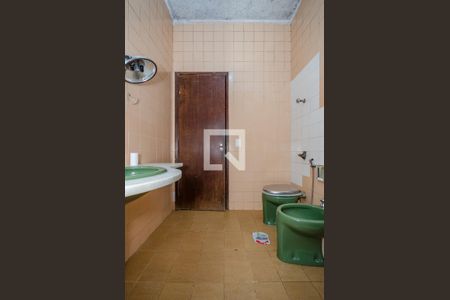 Casa à venda com 180m², 3 quartos e 1 vaga Casa à venda com 180m², 3 quartos e 1 vagaBanheiro Social