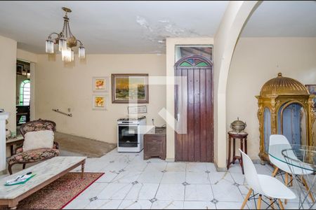 Casa à venda com 180m², 3 quartos e 1 vaga Casa à venda com 180m², 3 quartos e 1 vagaSala 3