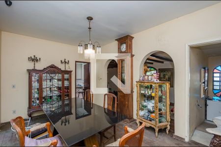 Casa à venda com 180m², 3 quartos e 1 vaga Casa à venda com 180m², 3 quartos e 1 vagaSala 2