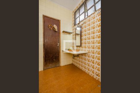 Casa à venda com 180m², 3 quartos e 1 vaga Casa à venda com 180m², 3 quartos e 1 vagaBanheiro da Suíte