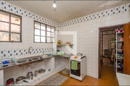 Casa à venda com 180m², 3 quartos e 1 vaga Casa à venda com 180m², 3 quartos e 1 vagaCozinha