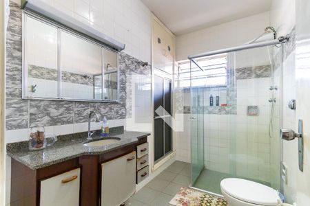 Casa à venda com 360m², 4 quartos e 3 vagasBanheiro 1