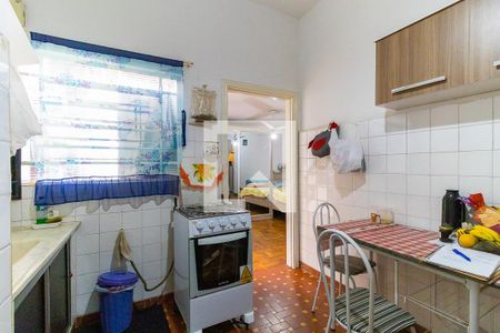 Casa à venda com 360m², 4 quartos e 3 vagasEdícula - Cozinha