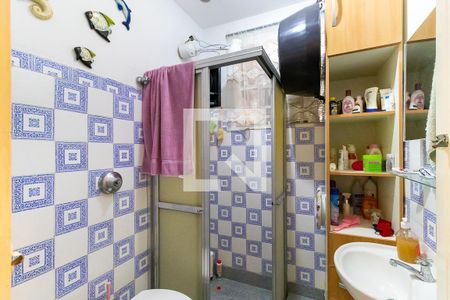 Casa à venda com 360m², 4 quartos e 3 vagasEdícula - Banheiro 1