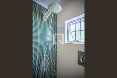 Casa à venda com 230m², 4 quartos e 2 vagas