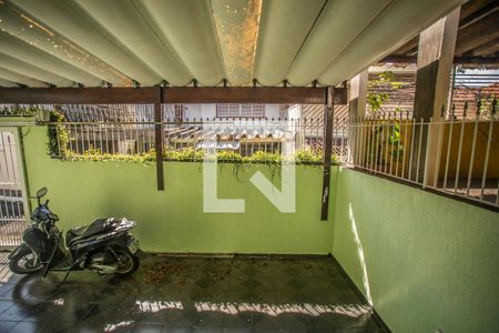 Casa à venda com 230m², 4 quartos e 2 vagas