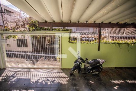 Casa à venda com 230m², 4 quartos e 2 vagas