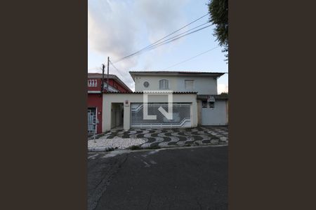 Casa à venda com 300m², 5 quartos e 3 vagasFachada