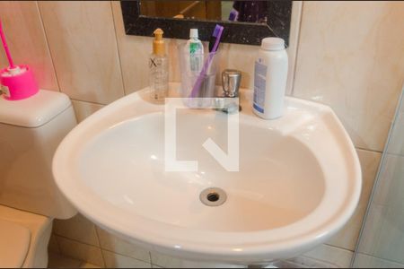 Apartamento à venda com 149m², 3 quartos e 2 vagas Apartamento à venda com 149m², 3 quartos e 2 vagasBanheiro da suíte 1