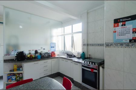 Apartamento à venda com 149m², 3 quartos e 2 vagas Apartamento à venda com 149m², 3 quartos e 2 vagasCozinha